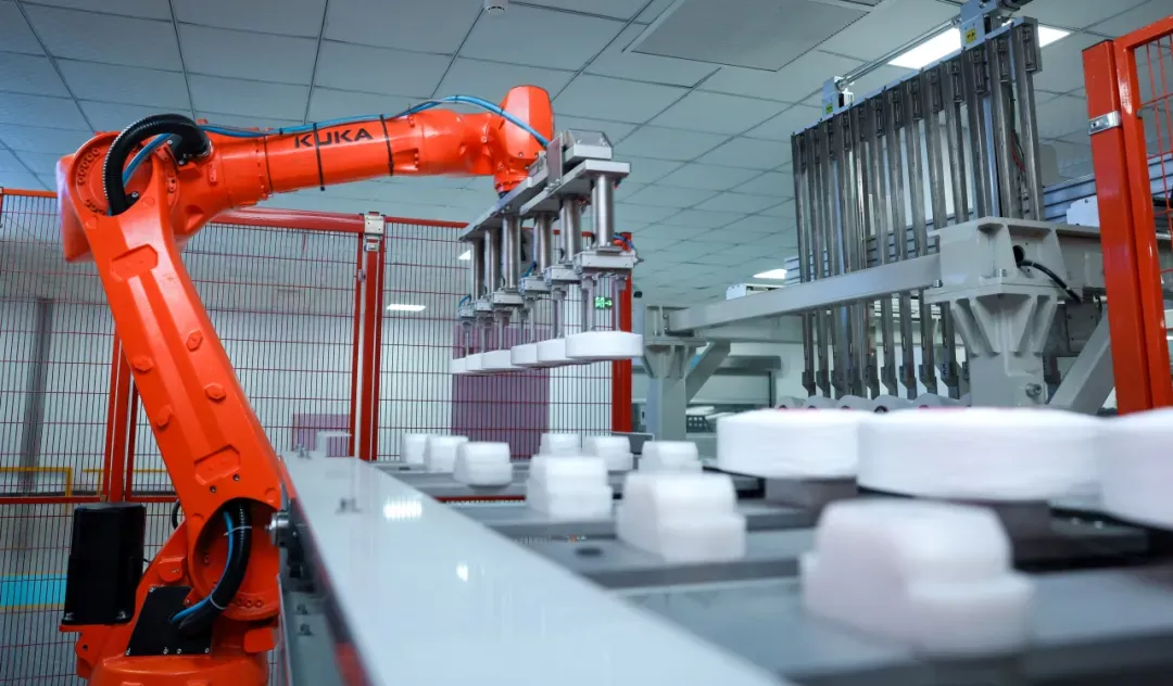 Global Chemical Fiber Industry's First "Lighthouse Factory"! Huafon Chongqing Spandex Leads Industrial Upgrading with Smart Manufacturing 7 first lighthouse factory global chemical fiber huafon chongqing spandex 5