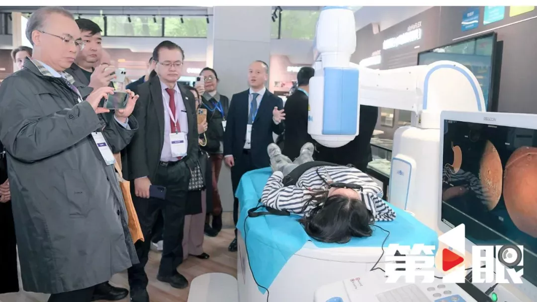 7th WEO Capsule Endoscopy Global Summit Held in Chongqing, Chongqing’s Smartly Manufactured Capsule Endoscopy Draws Global Attention from Top Experts 5 chongqing ai capsule endoscopy global summit jinshan technology 5